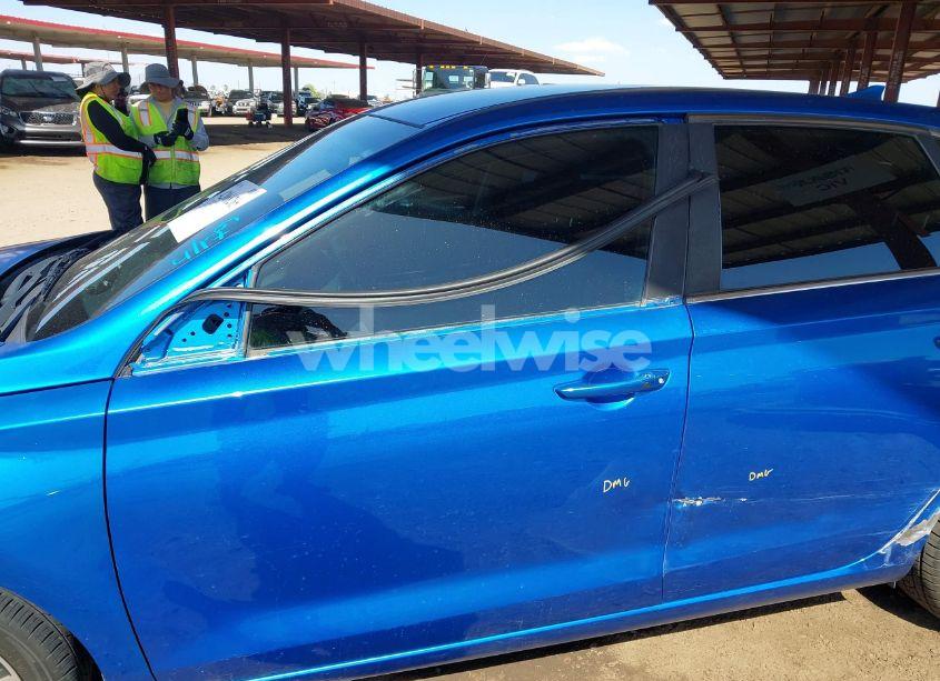 Photo 6 of 2018 Hyundai Elantra GT (VIN KMHH35LE7JU012098)