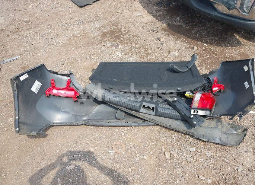 Photo 12 of 2018 Hyundai Elantra GT (VIN KMHH35LE7JU038331)