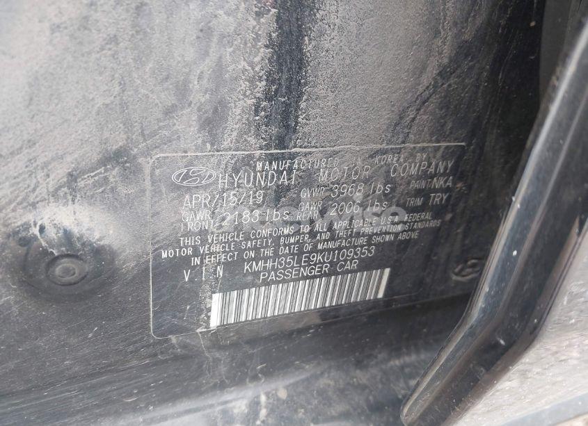 Photo 9 of 2019 Hyundai Elantra GT (VIN KMHH35LE9KU109353)