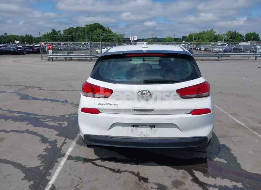 Photo 16 of 2018 Hyundai Elantra GT (VIN KMHH35LEXJU011561)