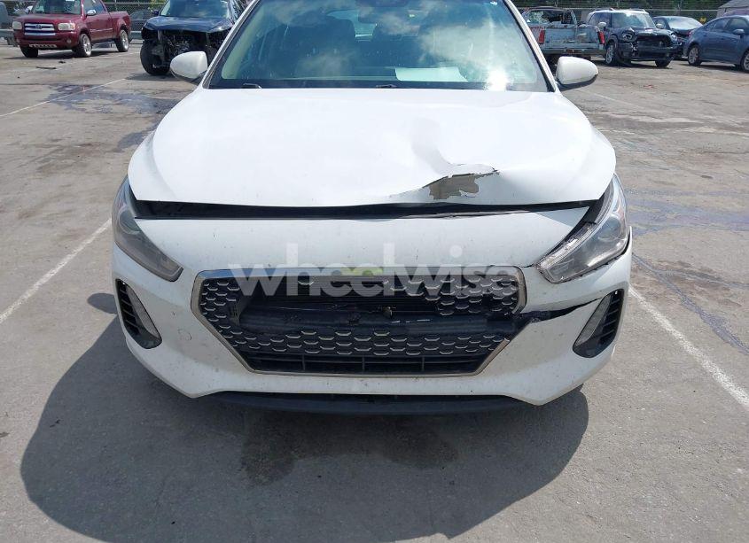 Photo 6 of 2018 Hyundai Elantra GT (VIN KMHH35LEXJU011561)