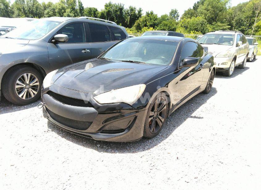 Photo 2 of 2013 Hyundai Genesis 2.0T (VIN KMHHT6KD2DU080165)