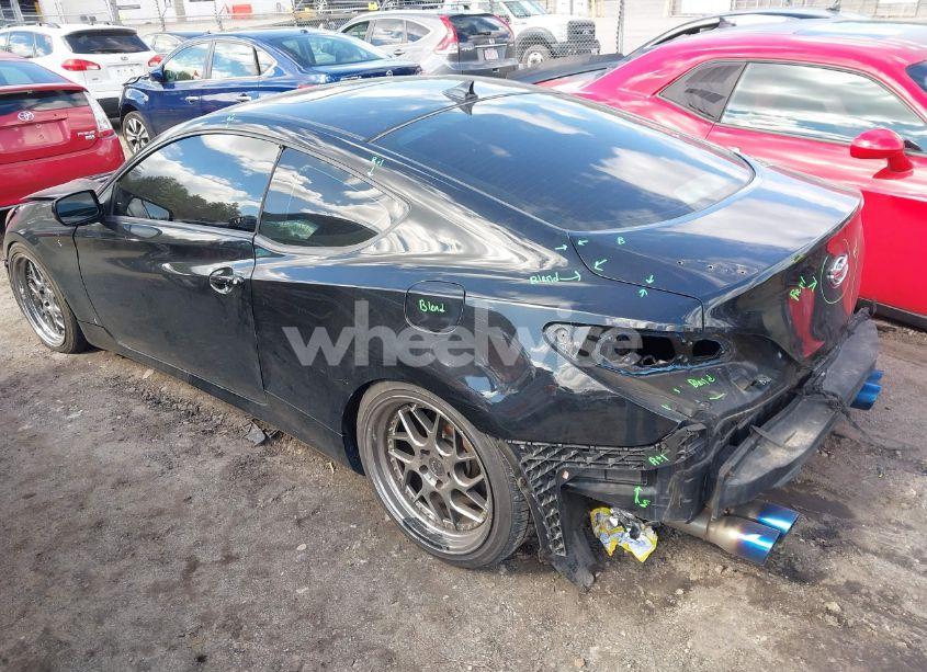 Photo 3 of 2013 Hyundai Genesis 2.0T PREMIUM (VIN KMHHT6KD2DU097886)