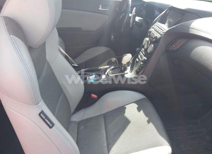 Photo 5 of 2013 Hyundai Genesis 2.0T PREMIUM (VIN KMHHT6KD2DU097886)