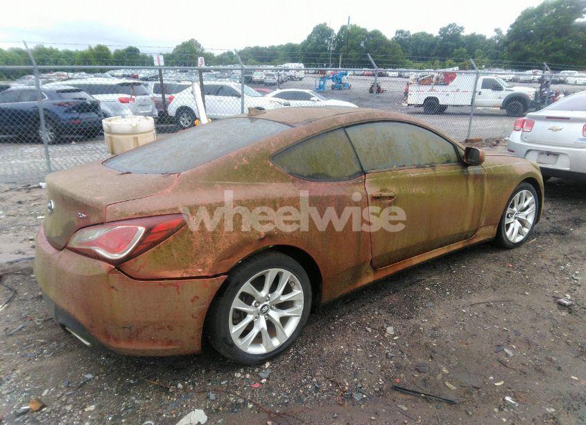 Photo 4 of 2013 Hyundai Genesis COUPE 2.0T (VIN KMHHT6KD5DU090317)