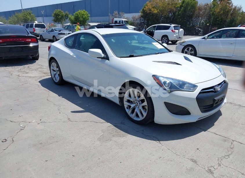 2013 Hyundai Genesis 2.0T (VIN KMHHT6KD7DU088682) main photo