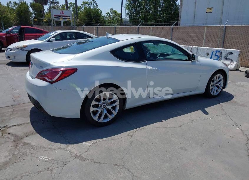 Photo 4 of 2013 Hyundai Genesis 2.0T (VIN KMHHT6KD7DU088682)