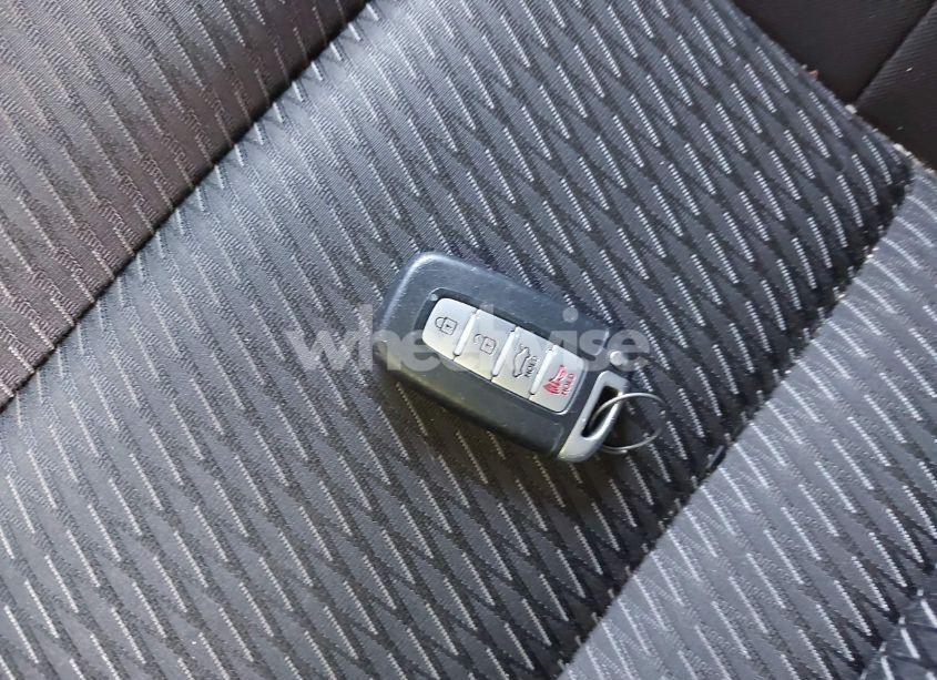 Photo 11 of 2015 Hyundai Genesis 3.8 BASE (VIN KMHHT6KJ2FU127669)