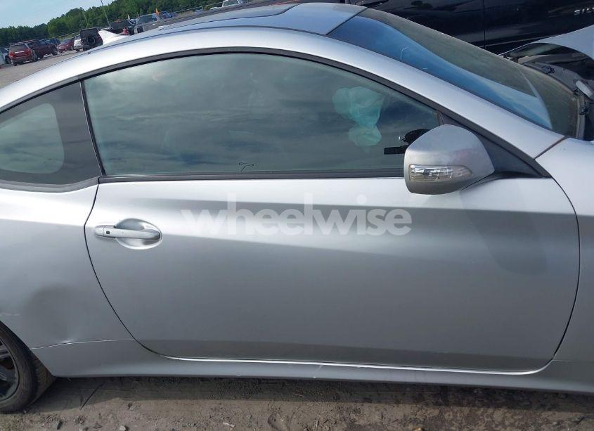 Photo 14 of 2012 Hyundai Genesis 3.8 TRACK (VIN KMHHU6KH6CU078224)