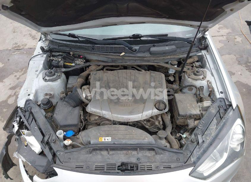 Photo 10 of 2013 Hyundai Genesis 3.8 TRACK (VIN KMHHU6KJ2DU100451)