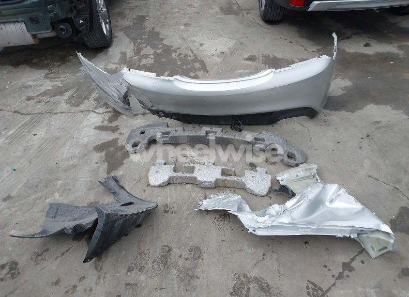 Photo 12 of 2013 Hyundai Genesis 3.8 TRACK (VIN KMHHU6KJ2DU100451)