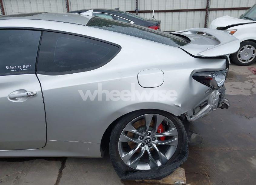 Photo 21 of 2013 Hyundai Genesis 3.8 TRACK (VIN KMHHU6KJ2DU100451)