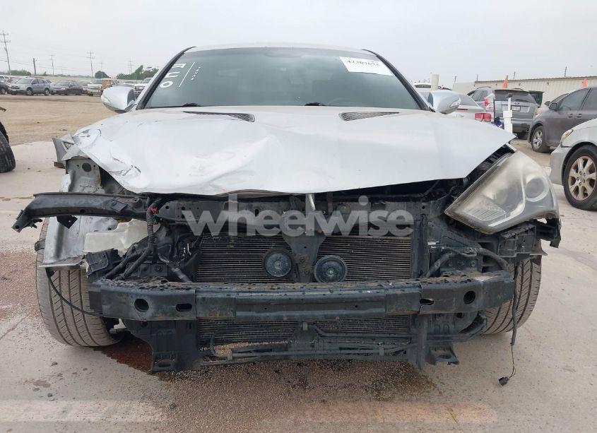 Photo 6 of 2013 Hyundai Genesis 3.8 TRACK (VIN KMHHU6KJ6DU083587)