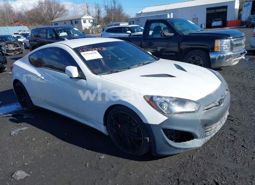 2013 Hyundai Genesis 3.8 R-SPEC (VIN KMHHU6KJ7DU096543) main photo