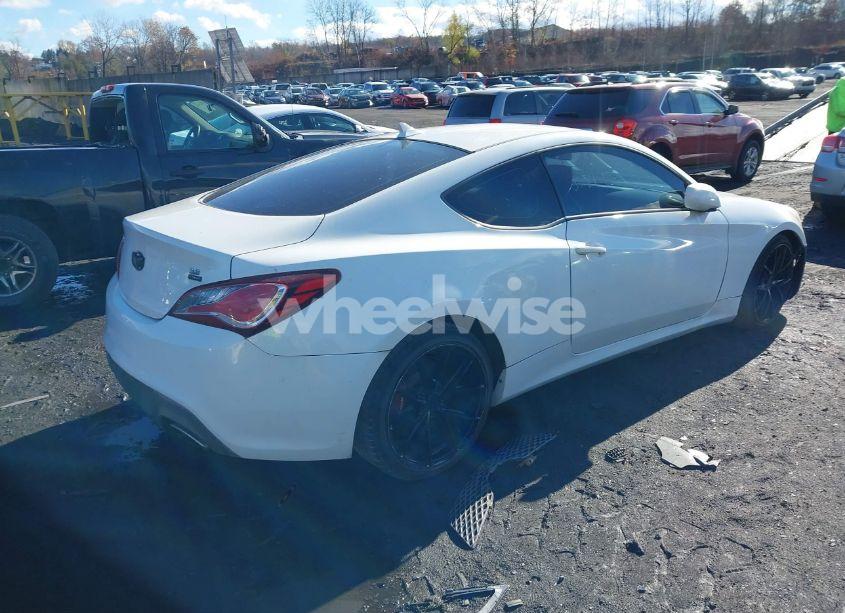 Photo 4 of 2013 Hyundai Genesis 3.8 R-SPEC (VIN KMHHU6KJ7DU096543)