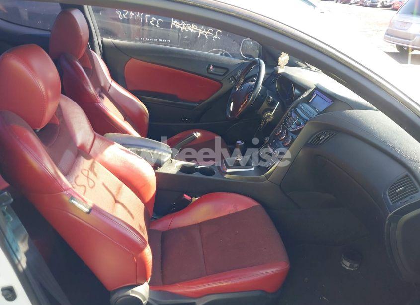 Photo 5 of 2013 Hyundai Genesis 3.8 R-SPEC (VIN KMHHU6KJ7DU096543)
