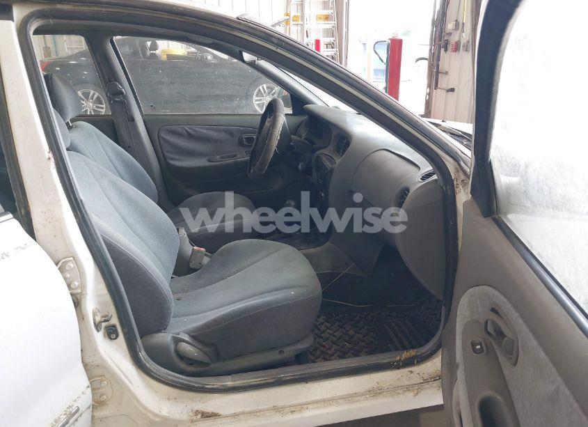 Photo 5 of 2000 Hyundai Elantra GLS (VIN KMHJF35F6YU034140)