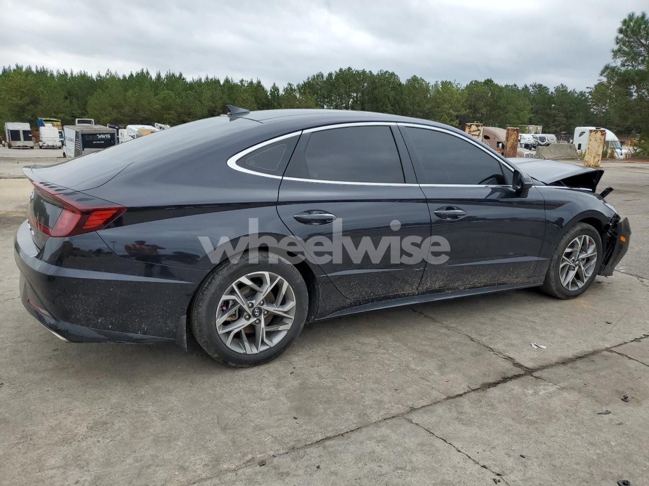 Photo 3 of 2023 HYUNDAI SONATA SEL (VIN KMHL14JA0PA286554)