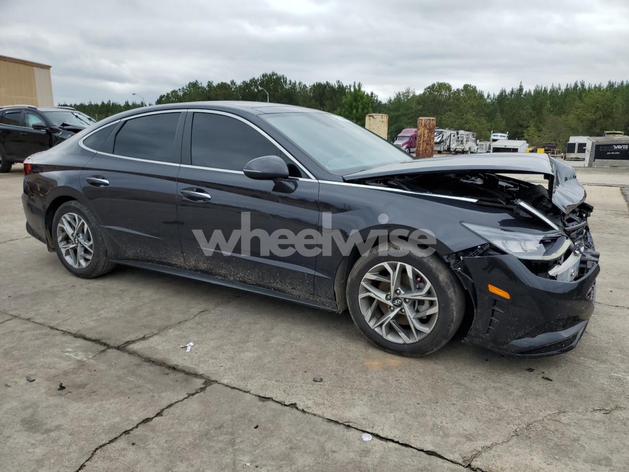 Photo 4 of 2023 HYUNDAI SONATA SEL (VIN KMHL14JA0PA286554)