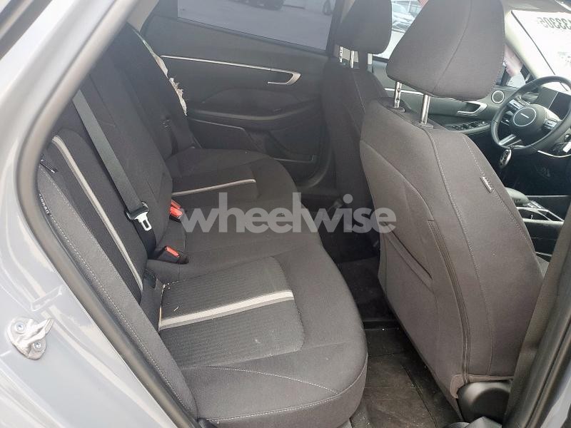 Photo 11 of 2024 HYUNDAI SONATA SEL (VIN KMHL14JA1RA396919)