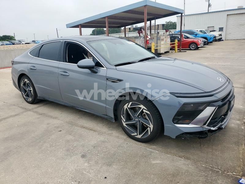 Photo 4 of 2024 HYUNDAI SONATA SEL (VIN KMHL14JA1RA396919)