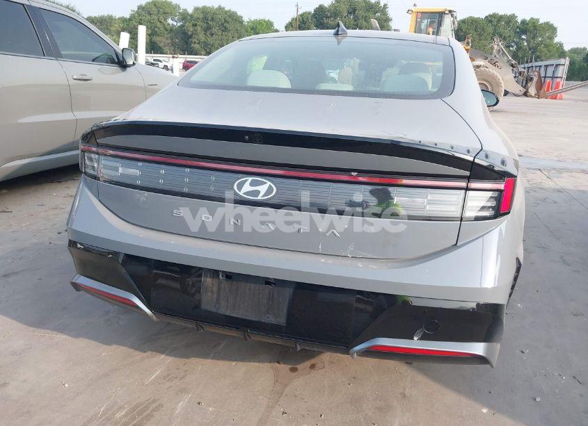 Photo 16 of 2024 Hyundai Sonata SEL (VIN KMHL14JA2RA350015)
