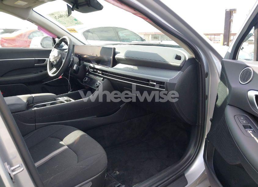 Photo 5 of 2024 Hyundai Sonata SEL (VIN KMHL14JA2RA352363)