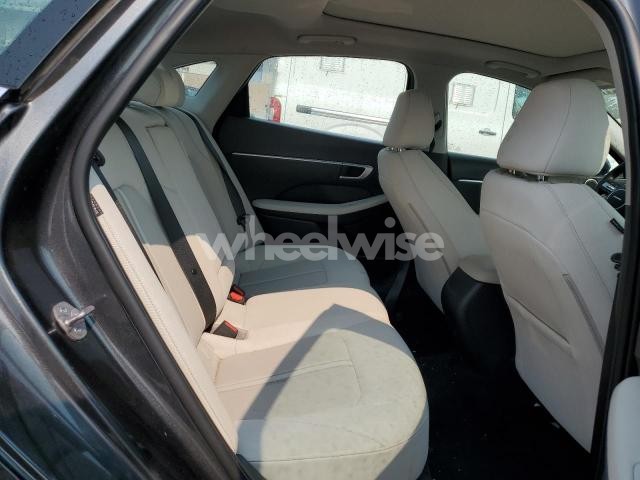 Photo 3 of 2024 HYUNDAI SONATA SEL (VIN KMHL14JA3RA350718)