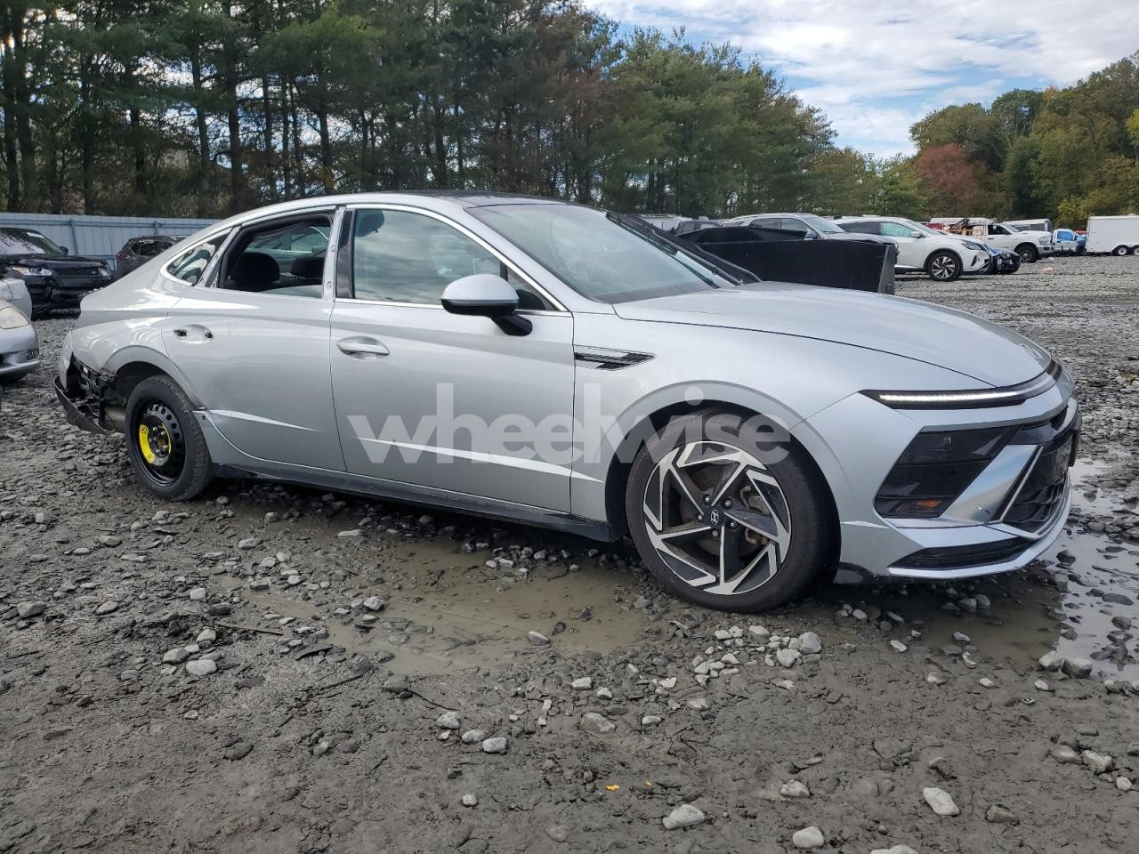 Photo 4 of 2024 HYUNDAI SONATA SEL (VIN KMHL14JA3RA384819)