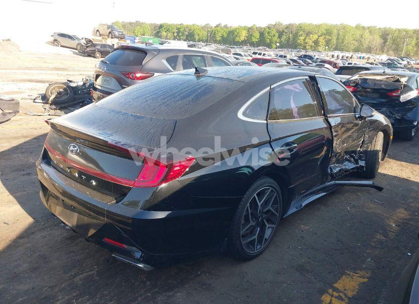 Photo 4 of 2023 Hyundai Sonata N LINE (VIN KMHL14JC8PA300606)