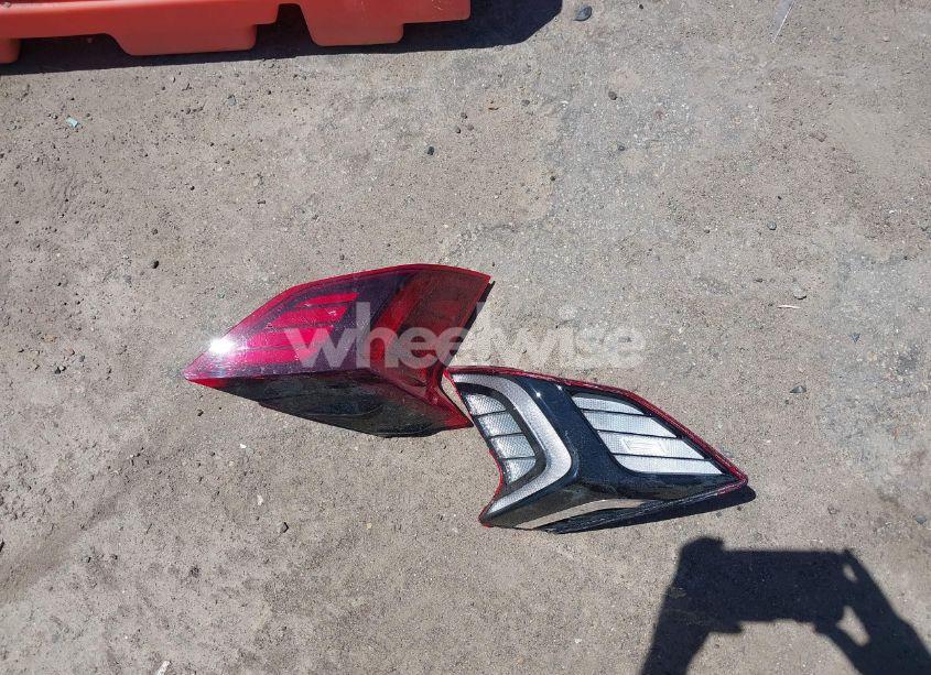 Photo 12 of 2023 Hyundai Sonata SE (VIN KMHL24JA3PA300248)