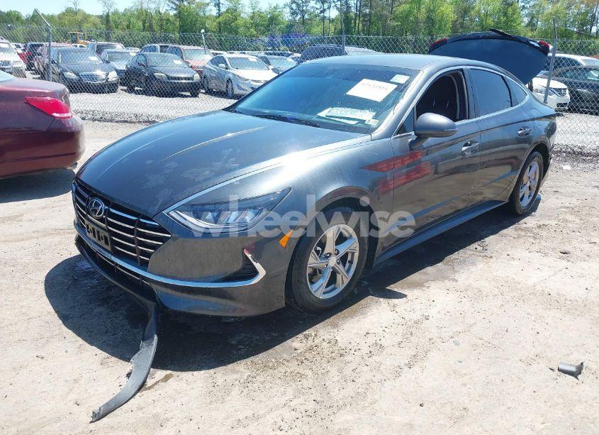 Photo 2 of 2023 Hyundai Sonata SE (VIN KMHL24JA3PA300248)