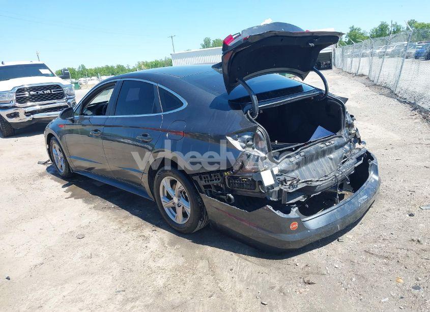 Photo 3 of 2023 Hyundai Sonata SE (VIN KMHL24JA3PA300248)