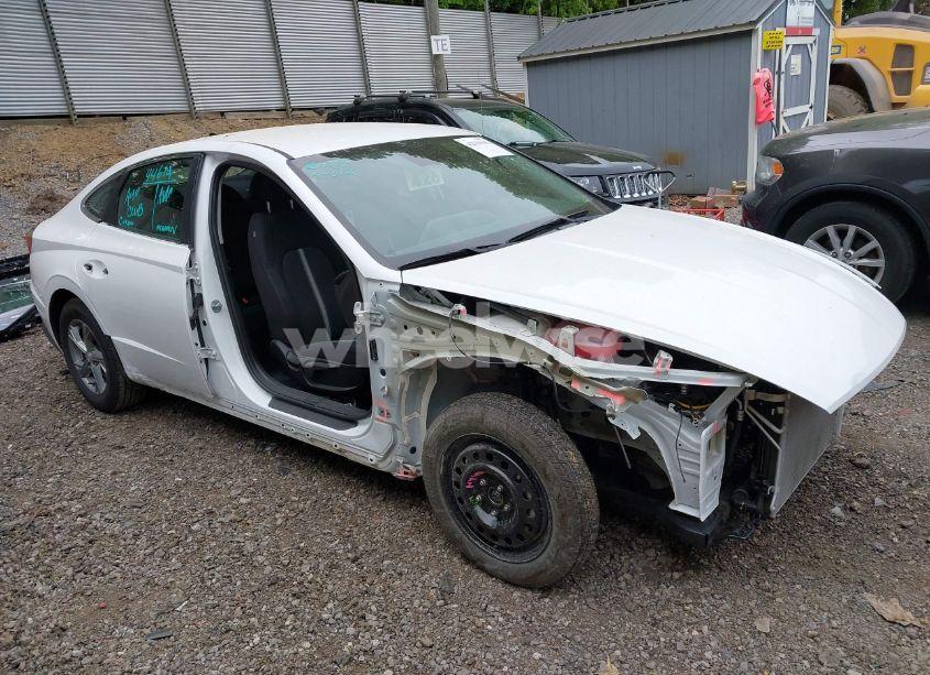 2023 Hyundai Sonata SE (VIN KMHL24JA5PA343473) main photo