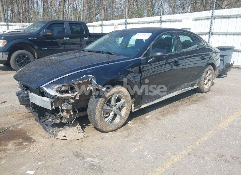 Photo 2 of 2023 Hyundai Sonata SE (VIN KMHL24JA5PA343960)