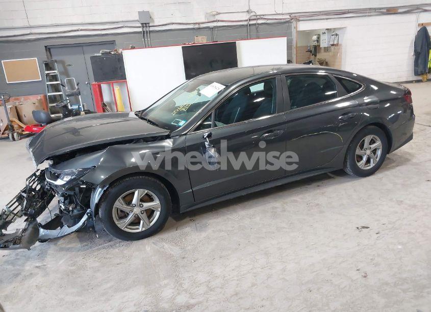 Photo 2 of 2023 Hyundai Sonata SE (VIN KMHL24JA6PA253278)