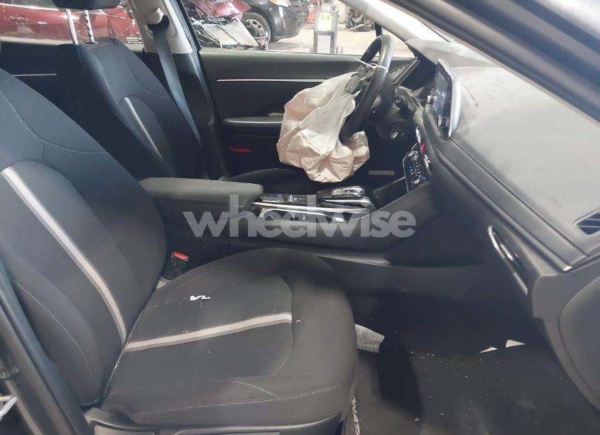 Photo 5 of 2023 Hyundai Sonata SE (VIN KMHL24JA6PA253278)