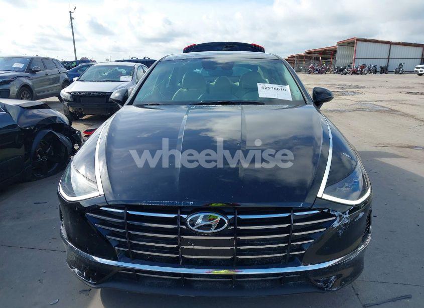 Photo 13 of 2023 Hyundai Sonata SE (VIN KMHL24JA6PA312457)