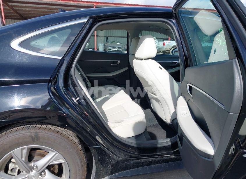 Photo 8 of 2023 Hyundai Sonata SE (VIN KMHL24JA6PA312457)