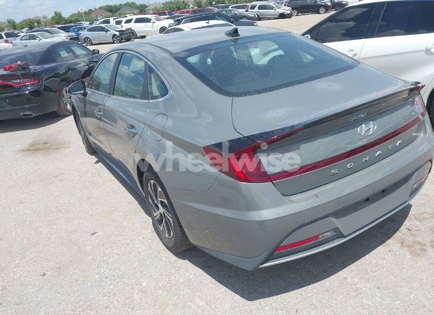 Photo 3 of 2021 Hyundai Sonata BLUE (VIN KMHL24JJ6MA017273)