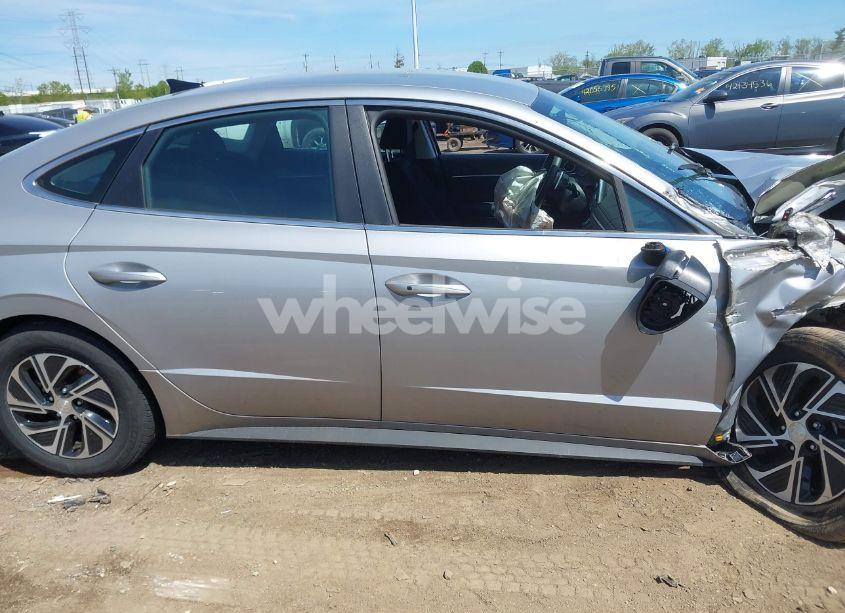 Photo 13 of 2023 Hyundai Sonata HYBRID BLUE (VIN KMHL24JJ6PA060242)