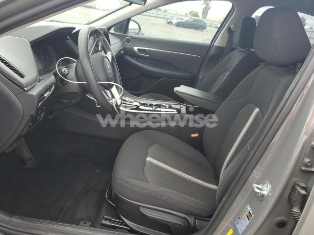 Photo 9 of 2021 HYUNDAI SONATA HYBRID (VIN KMHL24JJXMA024422)