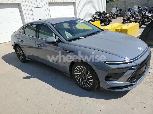 2025 HYUNDAI SONATA HYBRID (VIN KMHL34JJ0SA104399) main photo