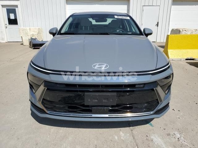 Photo 11 of 2025 HYUNDAI SONATA HYBRID (VIN KMHL34JJ0SA104399)