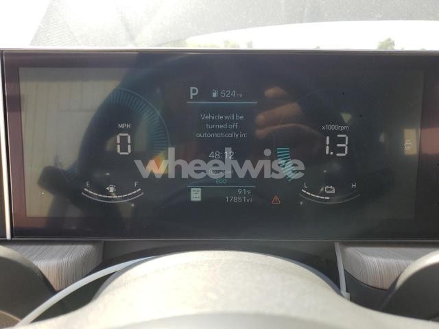 Photo 4 of 2025 HYUNDAI SONATA HYBRID (VIN KMHL34JJ0SA104399)