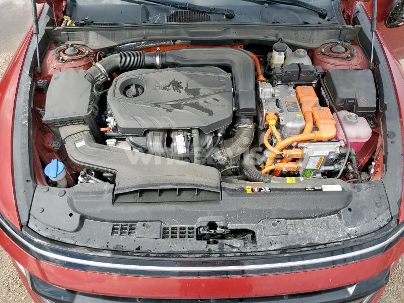 Photo 8 of 2025 HYUNDAI SONATA HYBRID (VIN KMHL34JJ0SA105035)