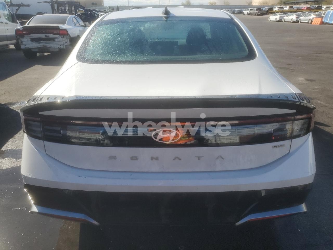 Photo 6 of 2024 HYUNDAI SONATA HYBRID (VIN KMHL34JJ1RA097358)