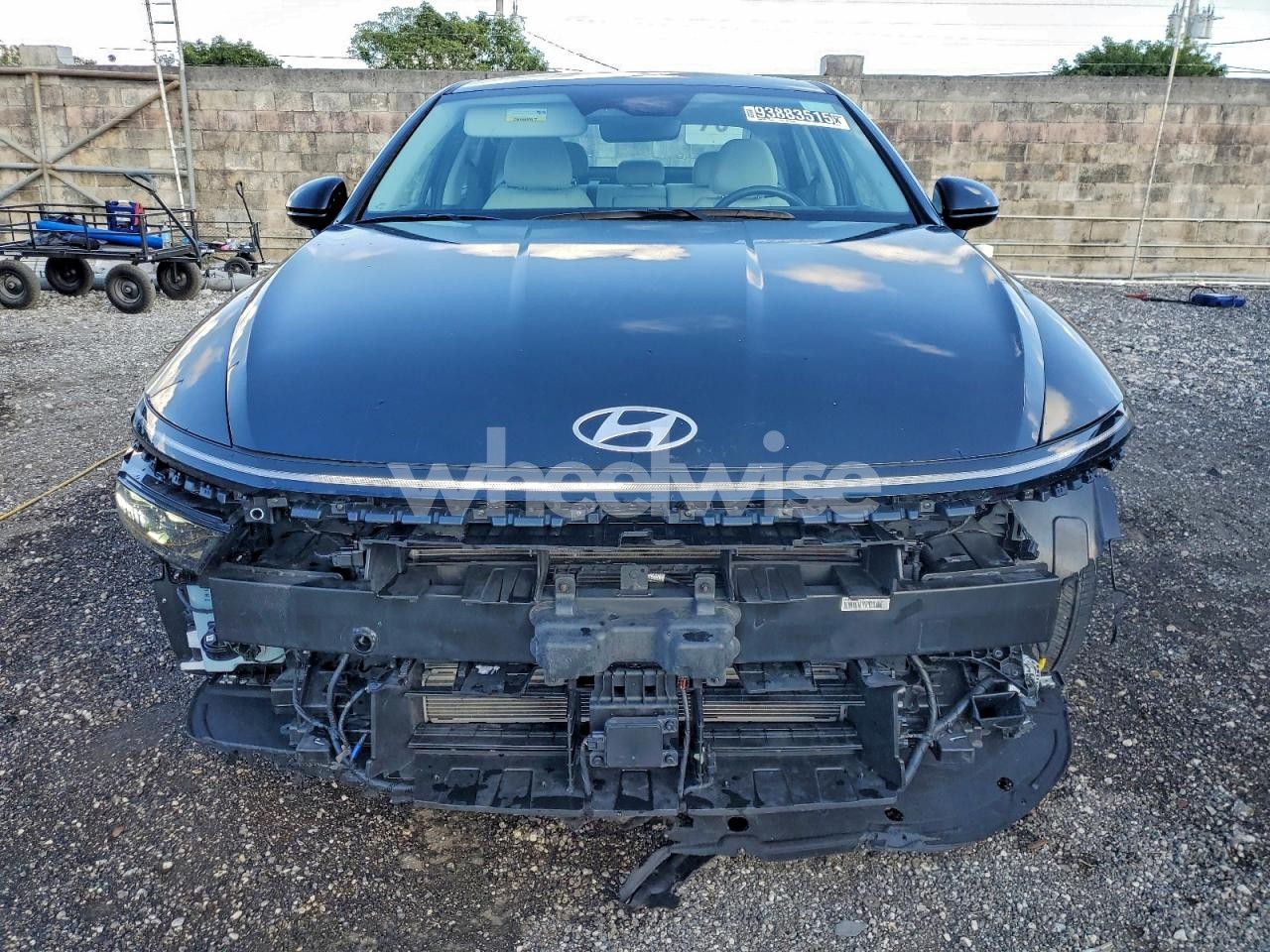 Photo 5 of 2025 HYUNDAI SONATA HYBRID (VIN KMHL34JJ2SA106722)