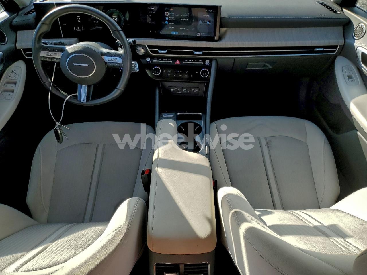 Photo 8 of 2025 HYUNDAI SONATA HYBRID (VIN KMHL34JJ2SA106722)