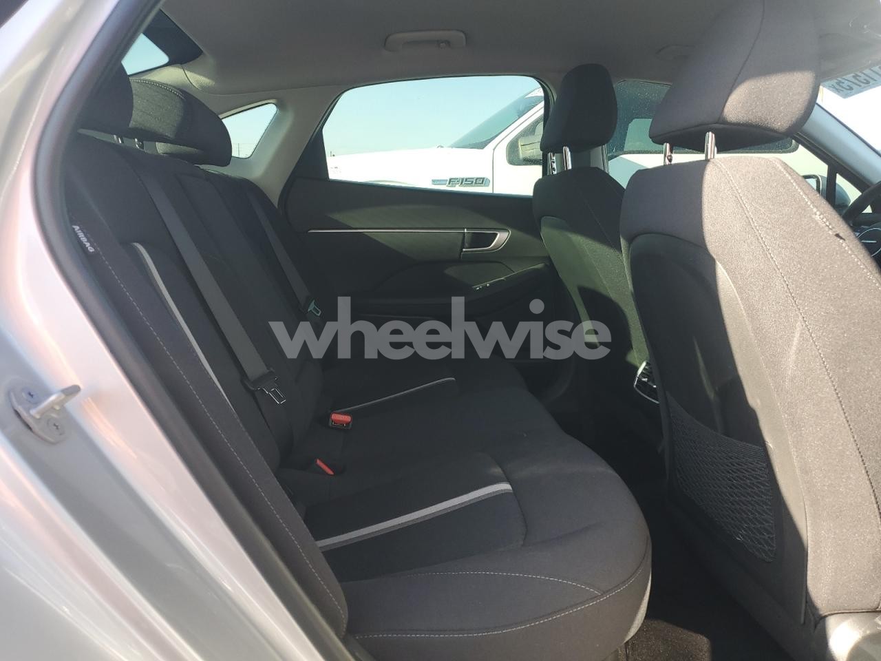 Photo 10 of 2025 HYUNDAI SONATA HYBRID (VIN KMHL34JJ2SA121639)